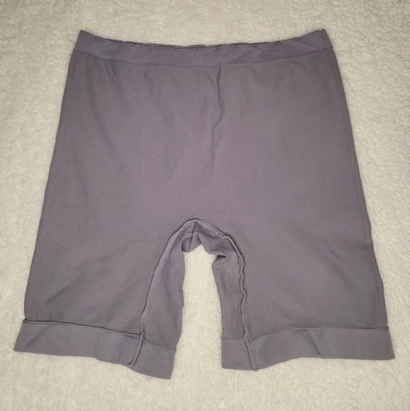 0148. NWOTs ~ Marilyn Monroe Intimates ~ XL ~ So easy to wear! - Picture 4 of 4